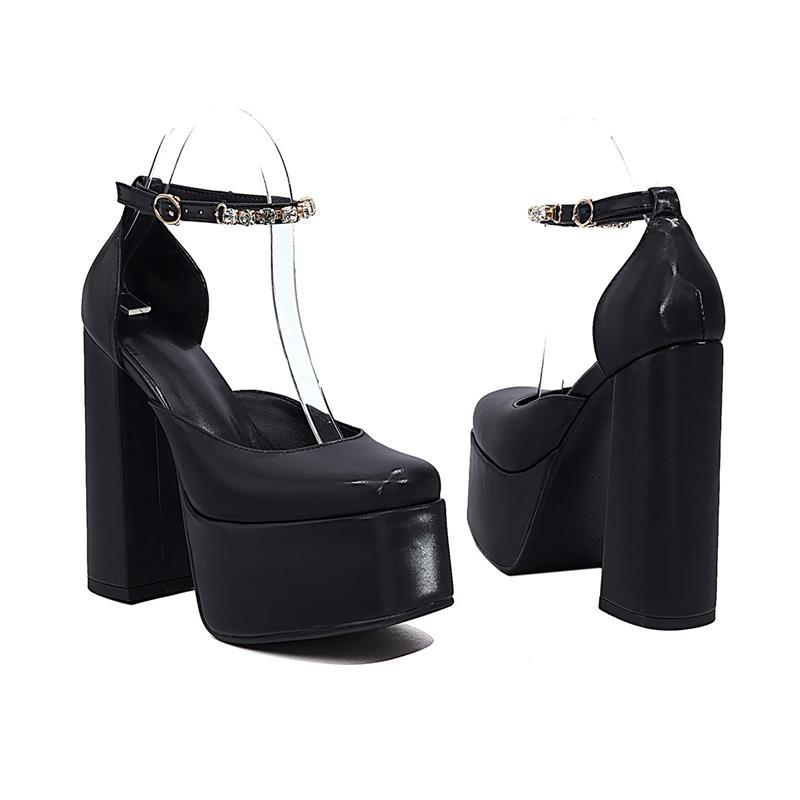 40-43 Európa a Spojené štáty americké cezhraničná nezávislá stanica zahraničného obchodu štvorcová hlava duté kamienkové slovo s dámskymi sandálami na ultra vysokom podpätku W852