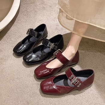 Dámske ploché topánky so štvorcovou špičkou, jar 2025, nové čiapkové topánky s prackou na opasok, topánky pre mamičky a babičky, ploché topánky, veľkoobchod