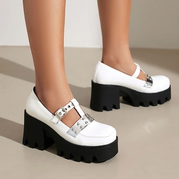 35-43 Ευρωπαϊκό και Αμερικανικό Εξωτερικό Εμπόριο Διασυνοριακός Ανεξάρτητος Σταθμός Γυναικεία Παπούτσια Άνοιξης με Χοντρό Κάτω Μέτωπο σε Συνδυασμό Χρωμάτων Βρετανικά Παπούτσια Πανκ Μόδας με Χοντρό Κάτω Μέτωπο H556