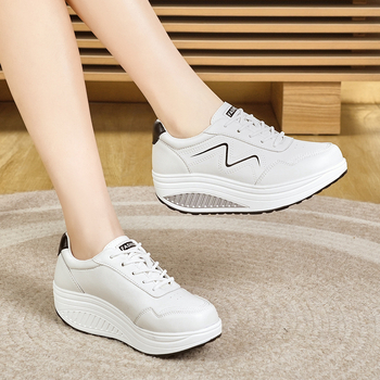 Bijele cipele za žene, proljeće i jesen 2025., nove ljuljačke cipele, tenisice na platformi, ležerne putne cipele, prozračne cipele