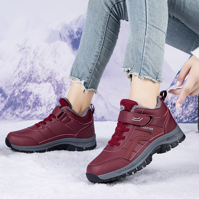 Dámske zimné zamatové bavlnené topánky, zahustené protišmykové snehové topánky pre seniorov, stredný a seniorov, športová obuv pre matky