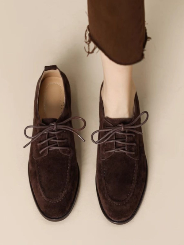 Jesenné nové retro mokasíny z kolekcie 2025 so šnurovacími detailmi, dámske topánky na hrubom podpätku v britskom štýle, ležérne malé kožené topánky