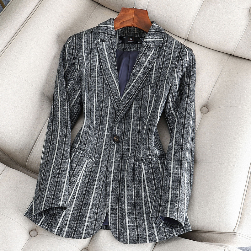 Висококачествено сако с вертикални райета, малък костюм, дамско яке, слим крой, пролет/есен 2025, нов елегантен корейски стил, ежедневен топ
