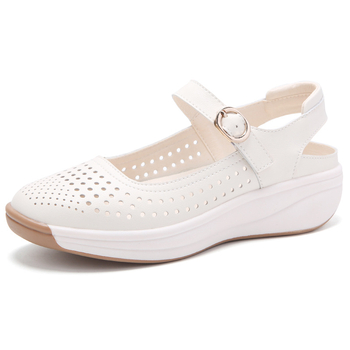 Duté priedušné sandále Baotou, dámske letné mäkké kožené sandále s mäkkou podrážkou, ľahké dámske topánky pre stredný a starší vek, kockované ploché topánky z pravej kože pre mamičky