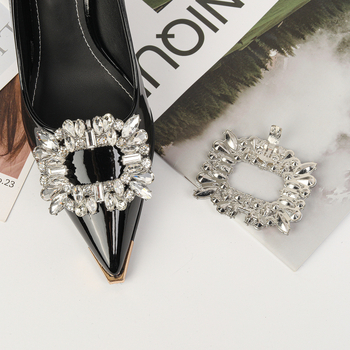 2023 m. nauji batai, gėlėti batai, sagtis, aukštakulniai, metalinė dekoracija, batų dekoravimas, batų dekoracijos, batai, papuošalai, batų sagtis