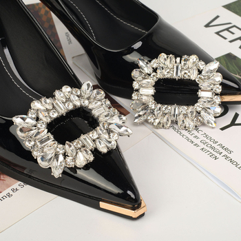 2023 m. nauji batai, gėlėti batai, sagtis, aukštakulniai, metalinė dekoracija, batų dekoravimas, batų dekoracijos, batai, papuošalai, batų sagtis