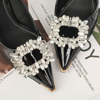 2023 m. nauji batai, gėlėti batai, sagtis, aukštakulniai, metalinė dekoracija, batų dekoravimas, batų dekoracijos, batai, papuošalai, batų sagtis