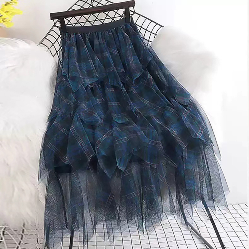 Nova ženska polusuknja visokog struka, nepravilnog oblika, srednje duljine, višeslojna, puf mrežasta, karirana, srednje duga, s patchwork uzorkom