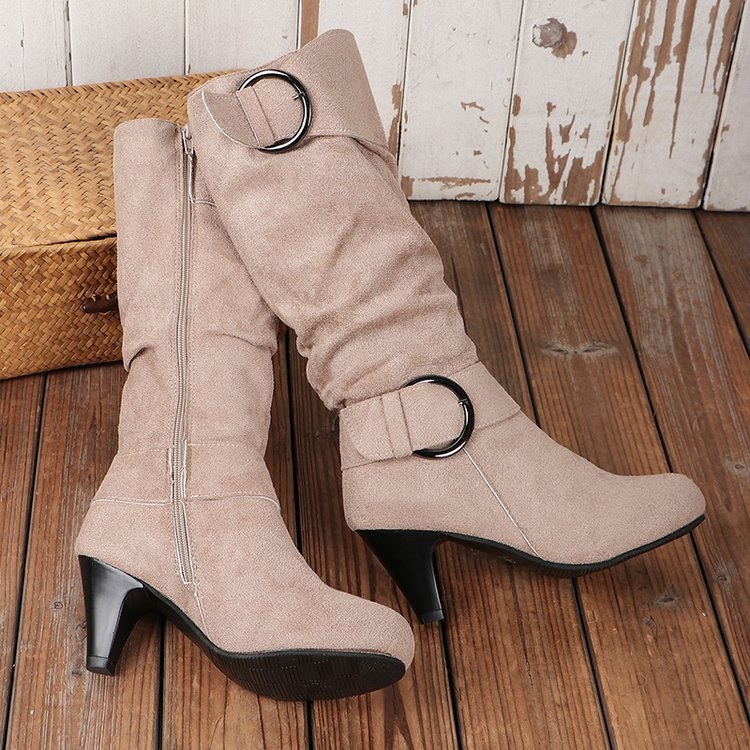 Neovisna stanica Vanjska trgovina plus size 2023 jesen i zima nova tvornička opskrba europskih i američkih visokih peta ravnih kopči za remen Viteške čizme za žene