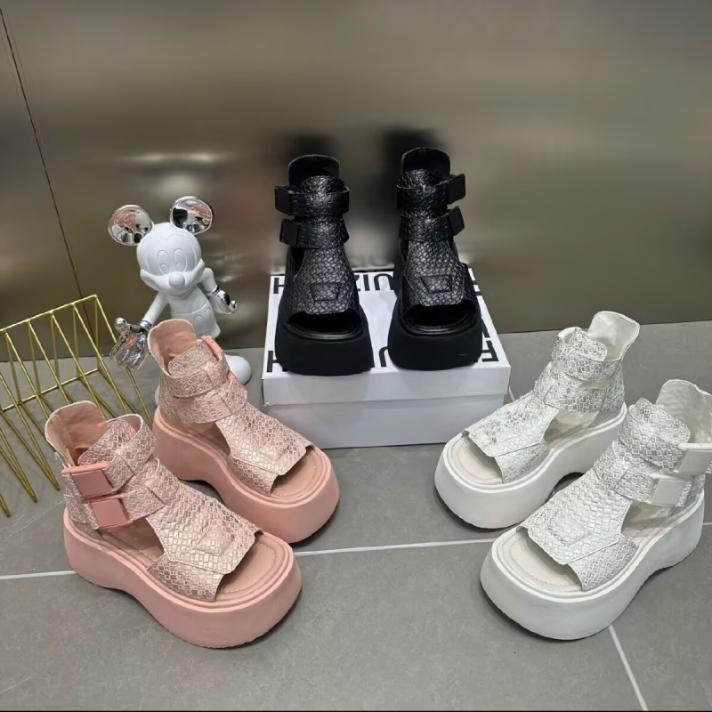 Europske sandale s ribljim prstima, rimske sandale za žene, ljeto 2025., prekogranične nove ženske cipele na platformi, sandale s šupljim kratkim čizmama
