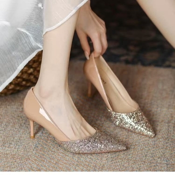Vysoké podpätky v šampanskom prevedení, dámske svadobné topánky pre družičky, nové 2025, lakované kožené flitrované jehlové opätky, plytké topánky na jednoduché nosenie