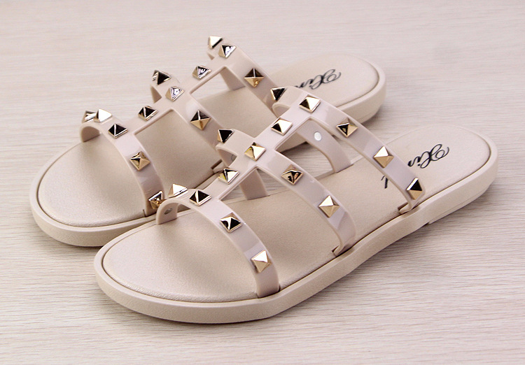 Veľkoobchodné módne sandále Xin Zhili Liu Ding s plochým podrážkou, dámske letné protišmykové plážové sandále do interiéru, do kúpeľne, do kúpeľa a vonku