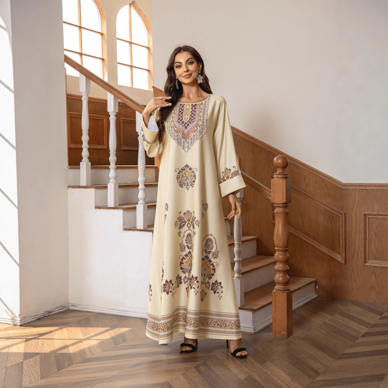 Zd027 Bliskoistočna, europska i američka prekogranična muslimanska haljina s okruglim izrezom, printom vrućih dijamanata i perlicama, široki ogrtač A-kroja