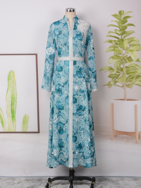 MT146 Blízkeho východu Arabské oblečenie Abaya Dámske nové potlačené vyšívané európske a americké šaty pre zahraničný obchod