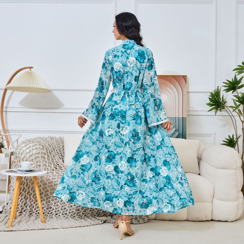 MT146 Blízkeho východu Arabské oblečenie Abaya Dámske nové potlačené vyšívané európske a americké šaty pre zahraničný obchod