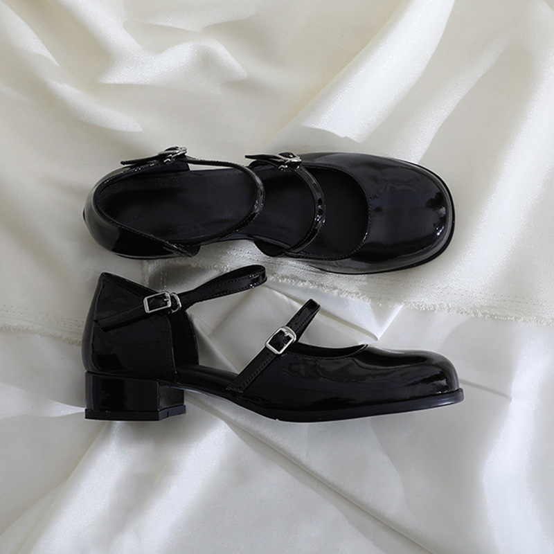 Dámske biele sandále Mary Jane vo francúzskom štýle, leto 2024, nové topánky JK so stredným podpätkom a sukňou, malé kožené letné topánky, univerzálne