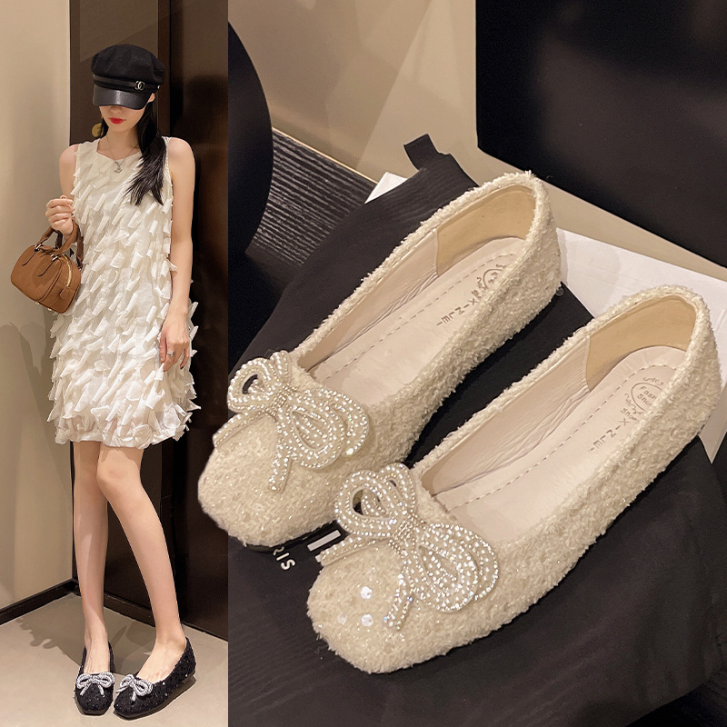 Ženske cipele većih veličina 41-43, plitke cipele iz 2025., nove ravne cipele s grahom i modnim cirkonima