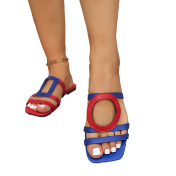 Európske a americké cezhraničné ploché papuče pre ženy, letné 2025, nový štýl, personalizované ležérne farebne zladené sandále a papuče s otvorenou špičkou