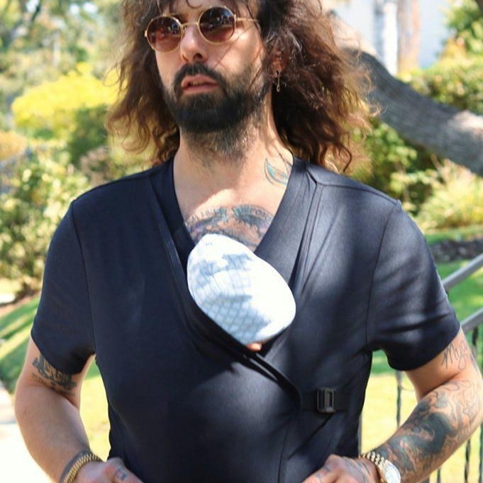 2025 Európske a americké horúce predajné klokanie otec klokanie mama klopačka vrecko nohavice spájanie tričko vesta predné objatie detský sveter oblečenie