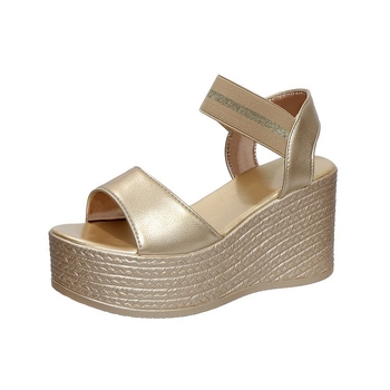 Cezhraničný zahraničný obchod, dámske sandále plus size z roku 2025, nové európske a americké dámske topánky s opätkom v tvare rybích úst a nezávislou stanicou 43 yardov