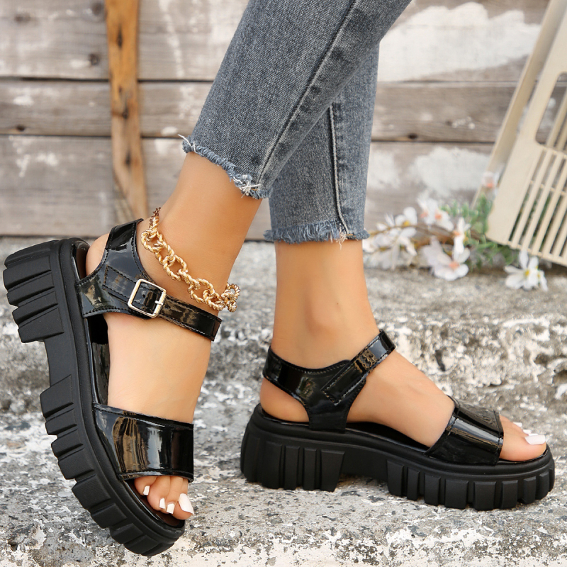 Vanjska trgovina 2023 Ljeto jednobojne okrugle kopče s platformom, ležerne europske i američke sandale s platformom za žene, plus size