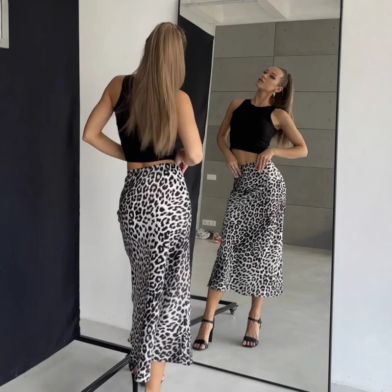 Amazon vanjska trgovina satenska suknja seksi haljina s leopard printom visokog struka elastična svilenkasta haljina tvornica izravne prodaje