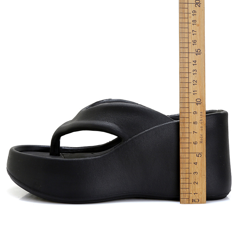 Dámske letné žabky s hrubou podrážkou, ktoré zvyšujú výšku postavy, žabky s hrubou podrážkou, žabky s medzinárodnou dĺžkou na vonkajšie použitie, vhodné na nosenie vonku.