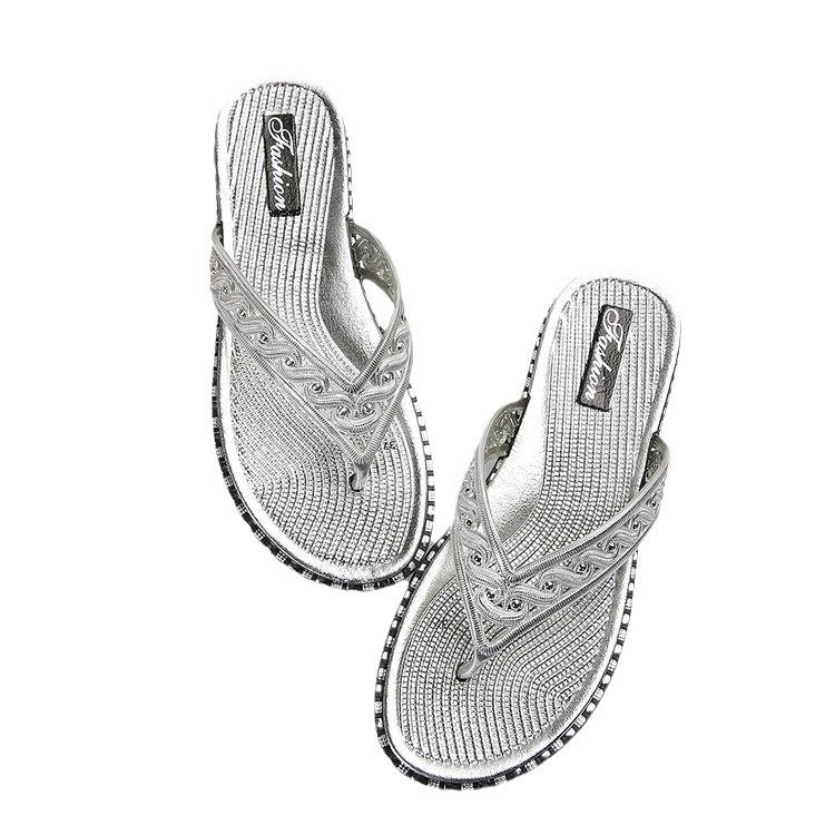 Izvozne sandale za žene iz jugoistočne Azije 2024. Papuče za žene, ljetna vanjska odjeća, prekogranična korejska japanka, izrezana vanjska odjeća s mekim donjim dijelom