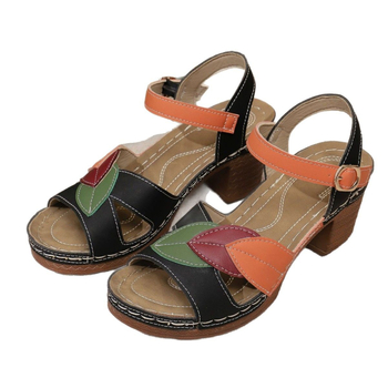 Σανδάλια plus size σε διασυνοριακό στυλ, καλοκαιρινά, νέα, χρωματιστά, μαλακά, δερμάτινα, άνετα, με χοντρό τακούνι, μεσήλικες, μεσήλικες και ηλικιωμένες γυναίκες, με αγκράφα.