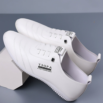 Muške Doudou cipele 2025. Nove bijele kožne cipele, ležerne i najlakše za usklađivanje, bijele cipele u korejskom stilu s mekim potplatom, ležerne cipele s mekom površinom