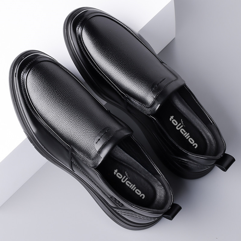 Vyriški natūralios odos verslo laisvalaikio vyriški batai, neslystantys, kvėpuojantys, vidutinio ir pagyvenusio amžiaus žmonėms, minkštapadiai, odiniai batai, užsegami, vyriški batai