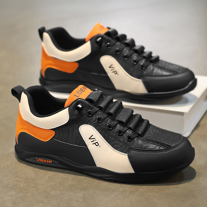 2025. gada pavasara jauni vīriešu apavi bez šņorēm, modes mokasīni, vīriešu ikdienas skrituļslidošanas apavi ar mīkstu zoli, darba vīriešu apavi