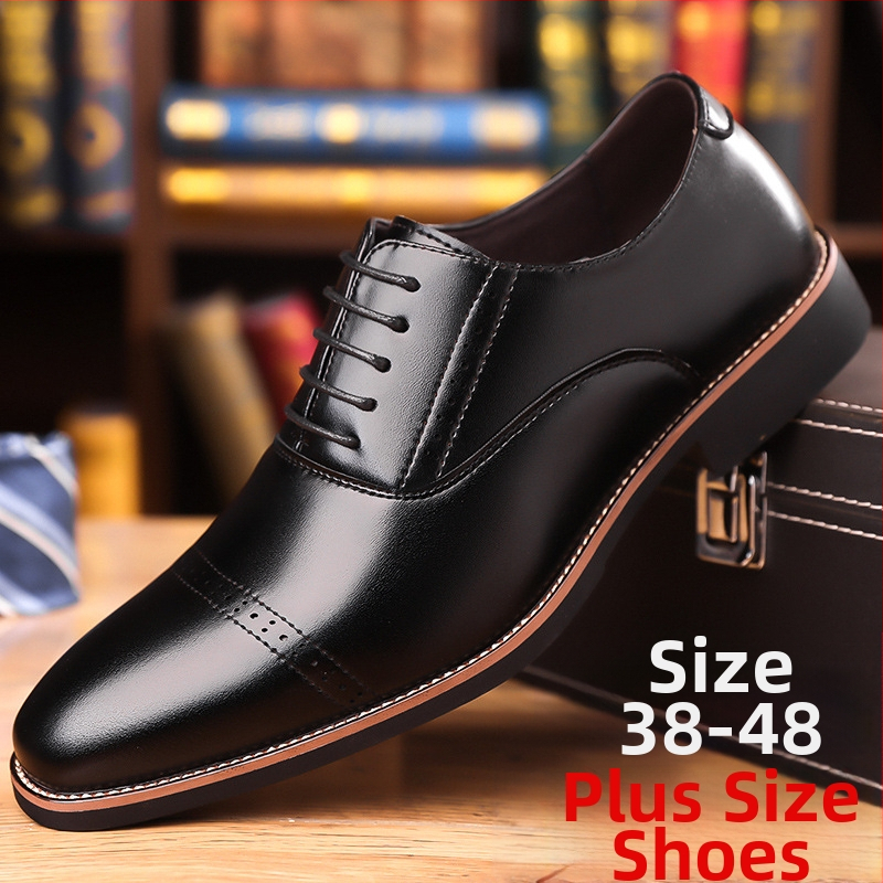 Šiljaste rezbarene britanske muške poslovne ležerne kožne cipele, korejske formalne muške kožne cipele s vezicama, muške cipele većih veličina 4748