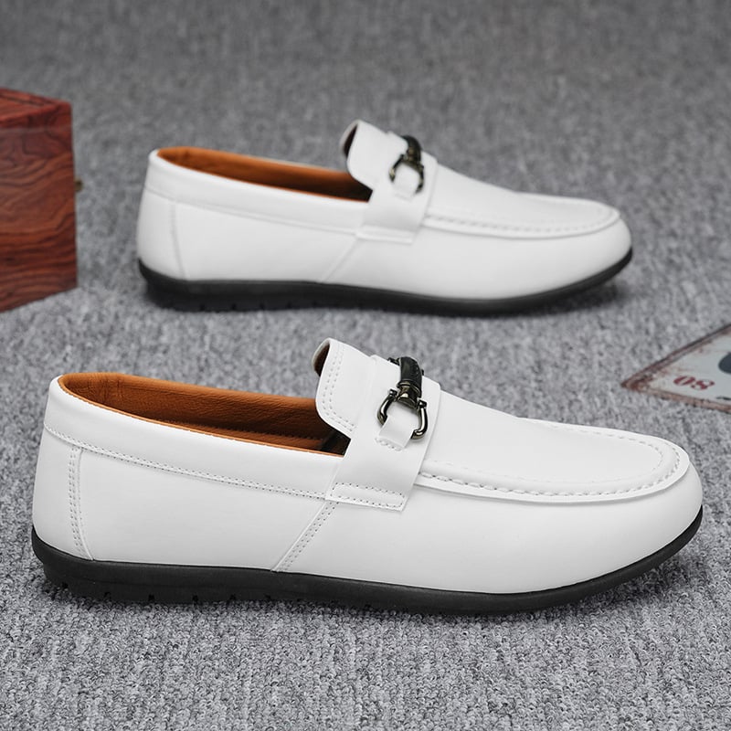 2025 Нови крос-гранични plus size тенденции британски стил ниски мокасини slip-on заоблен връх ежедневни спортни обувки за мъже