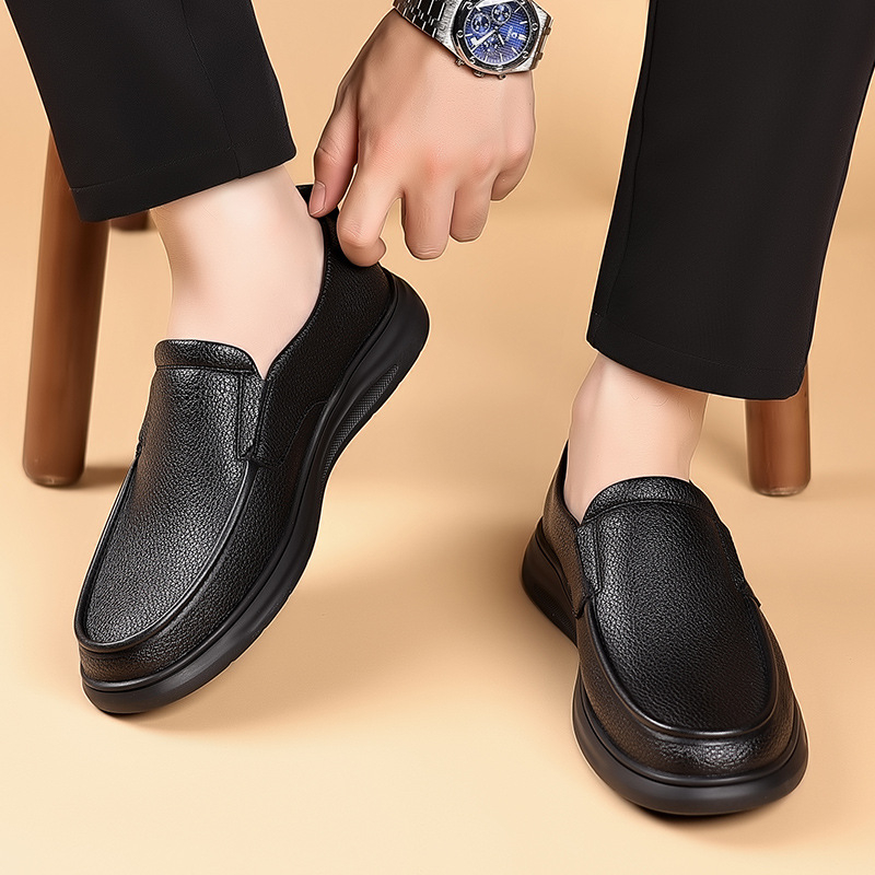 Ležérne topánky na šoférovanie Nové pánske topánky Priedušné pánske ležérne topánky s mäkkou podrážkou Pánske obchodné topánky pre stredného a staršieho veku