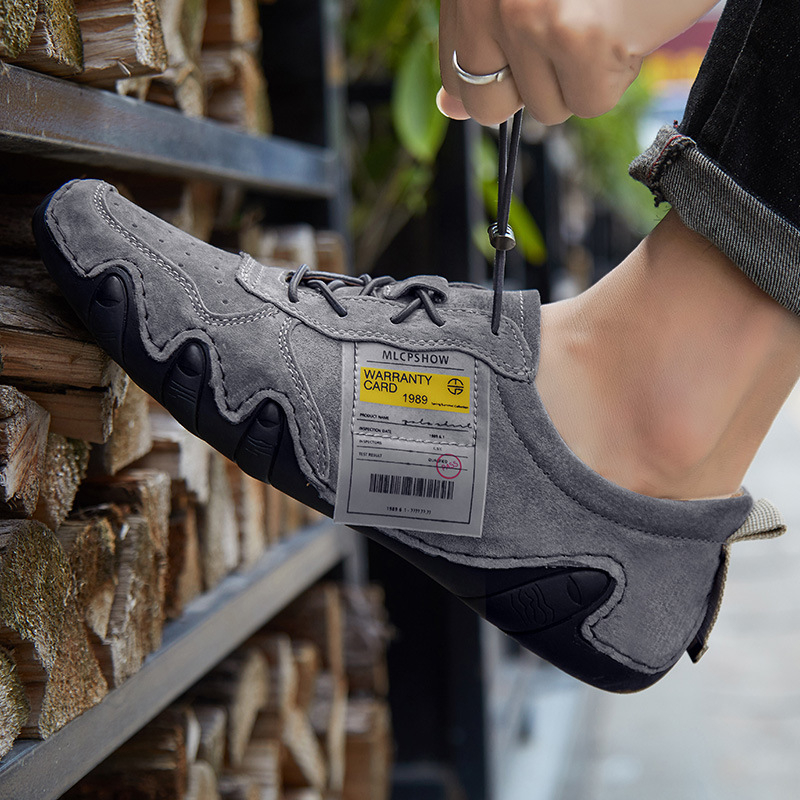 Prekogranične eksplozije Nezavisna stanica Muške cipele Niske muške ležerne cipele od prave kože Muške cipele hobotnice Muške cipele velikih veličina