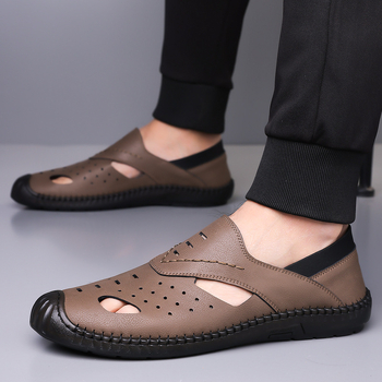 Proljetne nove muške prozračne kožne sandale za 2025. godinu, muške ručno šivane ležerne pećinske cipele s potplatom od volovske tetive za kosu