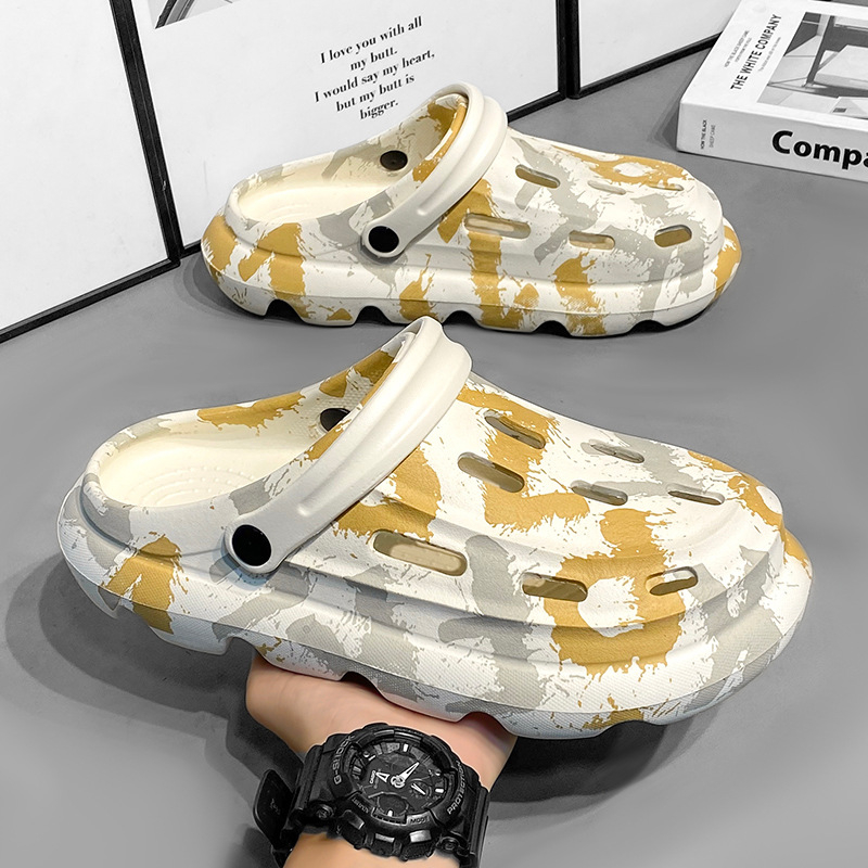 Nové papuče pánske letné sieťované červené protišmykové papuče pánske vonkajšie pocity exkrementov plážové študentské sandále veľkoobchod