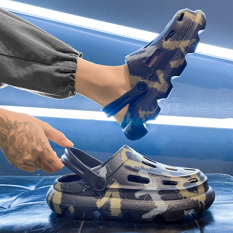 Nové papuče pánske letné sieťované červené protišmykové papuče pánske vonkajšie pocity exkrementov plážové študentské sandále veľkoobchod