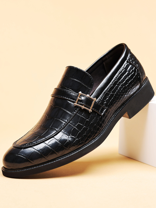 Pánske kožené topánky, ležérne topánky s krokodílím vzorom, pánske nazúvacie topánky v britskom kórejskom štýle so špicatou špičkou, ležérne topánky pre väčšie veľkosti