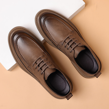 Britské trendy pánske topánky z pravej kože, business casual pracovné topánky, jesenné retro, populárne, populárne malé kožené topánky z jedného kusu, dodanie