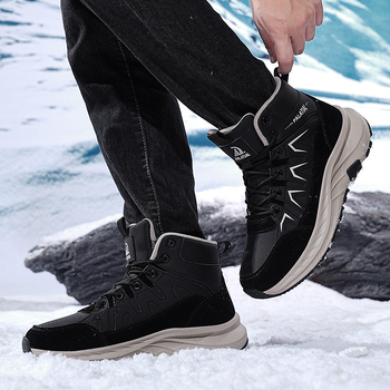 Jesenske i zimske nove flisom podstavljene tople, debeli potplat, neklizajuće, otporne na habanje, visoke muške planinarske cipele za sve vrste sportova