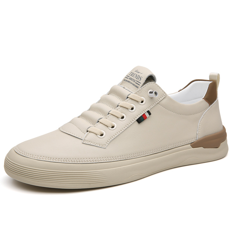 Pánske topánky jeseň 2025 nové kórejské športové ležérne topánky biele topánky z pravej kože priedušné mäkké podrážky najjednoduchšie na zladenie pánske tenisky