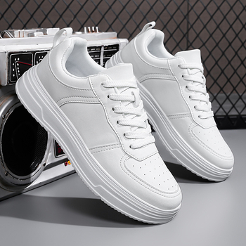 Muške cipele za prekograničnu upotrebu 2024. Nove nacionalne modne bijele cipele s debelim potplatom, niske tenisice, ležerne sportske cipele, studentske tenisice za trčanje