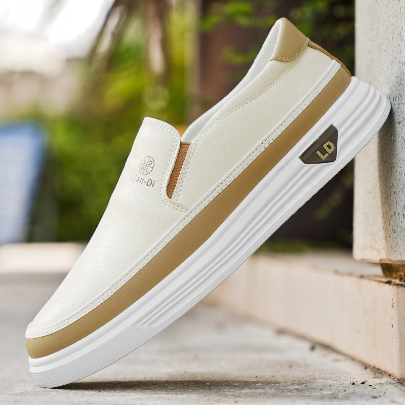 Proljetne i jesenske nove plus size prekogranične muške cipele, modne ležerne cipele za mlade srednje dobi, lagane natikače