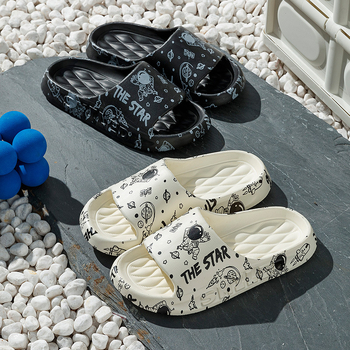 Žengiant ant išmatų, vyriškos vasarinės lauko šlepetės, vonios kambario neslystančios EVA sandalai ir šlepetės, moteriškos