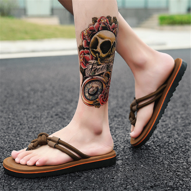 Nové žabky v japonskom štýle pre mužov z roku 2025, letné protišmykové outdoorové sandále, vietnamské gumené plážové topánky, trendy