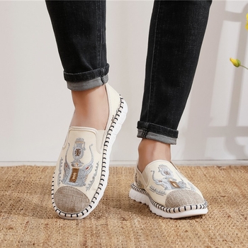 Jarné a letné Yunnan Lijiang ručne vyrobené látkové topánky s viacvrstvovou spodnou časťou, priedušné retro Hanfu všestranné pánske ležérne topánky s mäkkou spodnou časťou