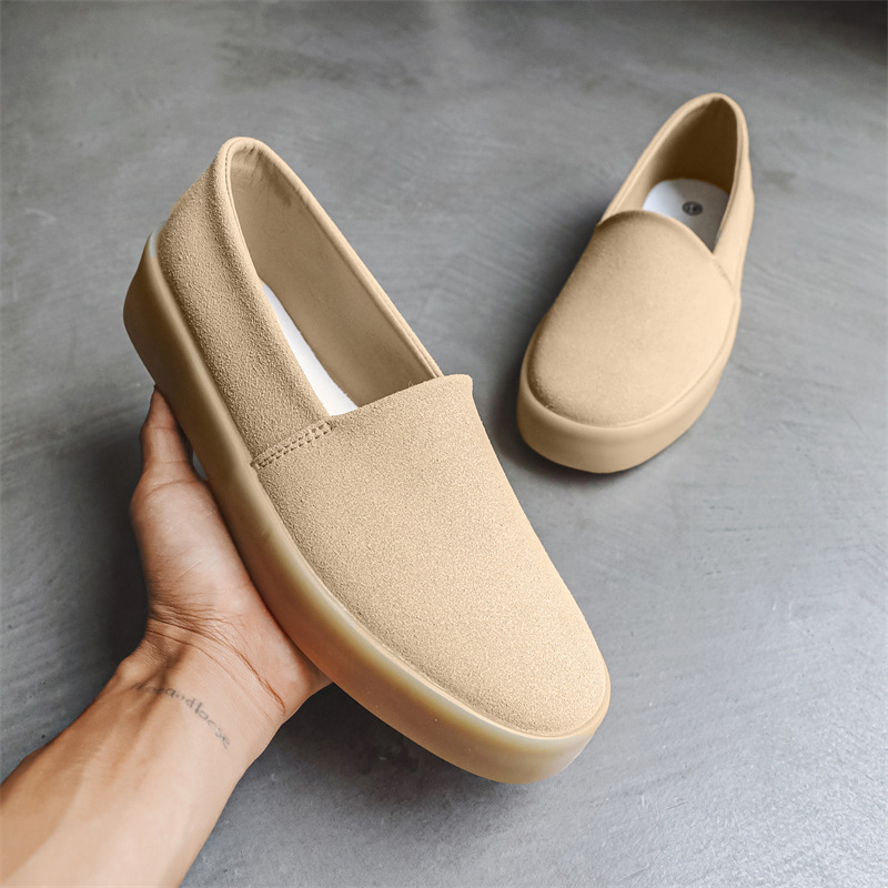 Pánske topánky, nové módne topánky Old Beijing Board Shoes z roku 2024, lenivé, jednokrokové, univerzálne, s hrubou podrážkou, módne protišmykové topánky