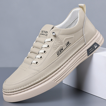 2025. gada pavasara jauni, mīkstas ādas vīriešu apavi ar pārrobežu mīkstu zoli, moderni, daudzpusīgi ikdienas apavi, sporta apavi, balti apavi, vairumtirdzniecība